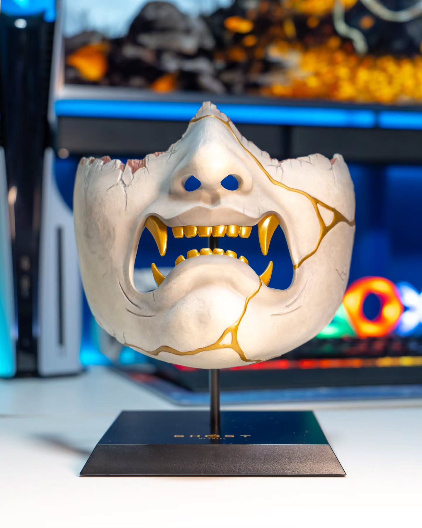 Ghost of Yōtei: The mask, up close, photographed by Octorious